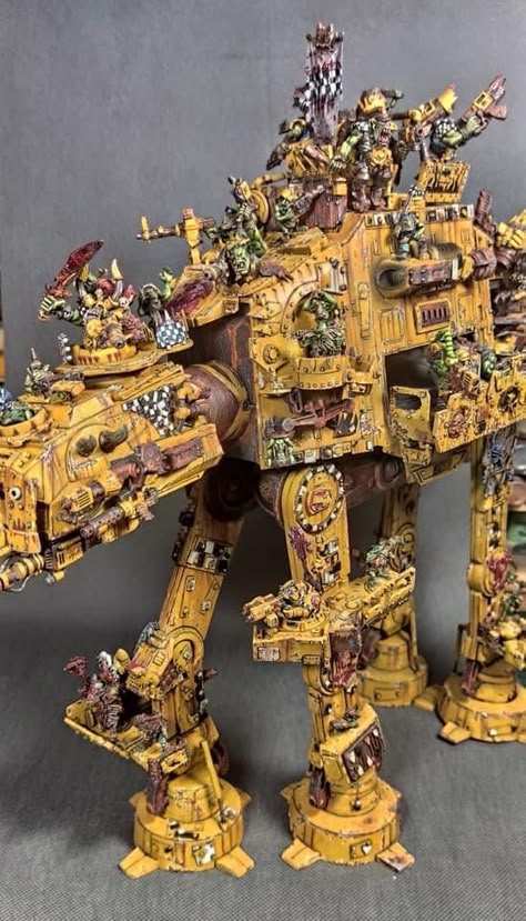 40k Models, Warhammer 40k Miniatures Marines, Warhammer 40k Orks Miniatures, 40k Miniatures, Warhammer 40k Diorama, Warhammer 40000 Miniatures, Warhammer 40k Space Wolves, Warhammer Armies, Orks 40k