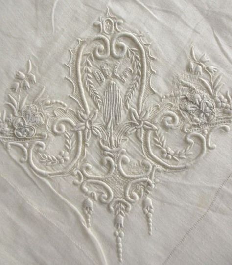 Royal School of Needlework. Most classes in UK, a few classes offered in Williamsburg, VA in May of 2015. Some classes in SFO. Royal School Of Needlework, Royal School, Monogrammed Linens, X Stitch, Embroidered Handkerchief, Embroidery Monogram, Embroidered Monogram, Types Of Embroidery, Linens And Lace