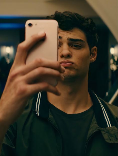 Jean Peters, Peter K, Noah Centineo, Popee The Performer, Lara Jean, Bff Photoshoot Poses, Ideal Boyfriend, The Best Films, Perfect Boy