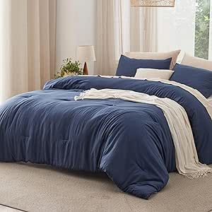 Navy Room Decor, Navy Blue Comforter, Navy Blue Bedding, Warm Bedding, King Size Comforter, Queen Size Comforter Sets, Fluffy Comforter, King Size Comforter Sets, Bed Comforter