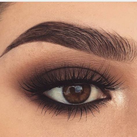 Machiaj Smokey Eyes, Light Smokey Eye, Makeup Bold, Makeup Brown, Make Up Designs, 2020 Makeup, Makeup Gold, Mekap Mata, Eyeshadow Ideas