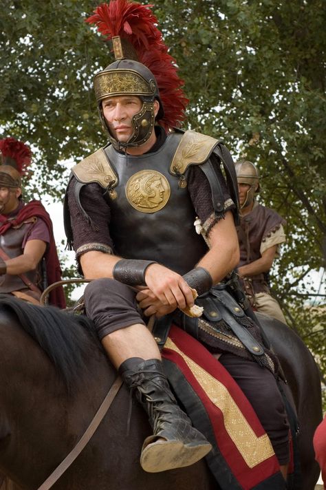 Mark Anthony Rome, Greek Armour, Rome Costume, Rome Hbo, Rome Tv Series, Roman Men, Ancient Aesthetic, Ancient Clothing, Roman Armor