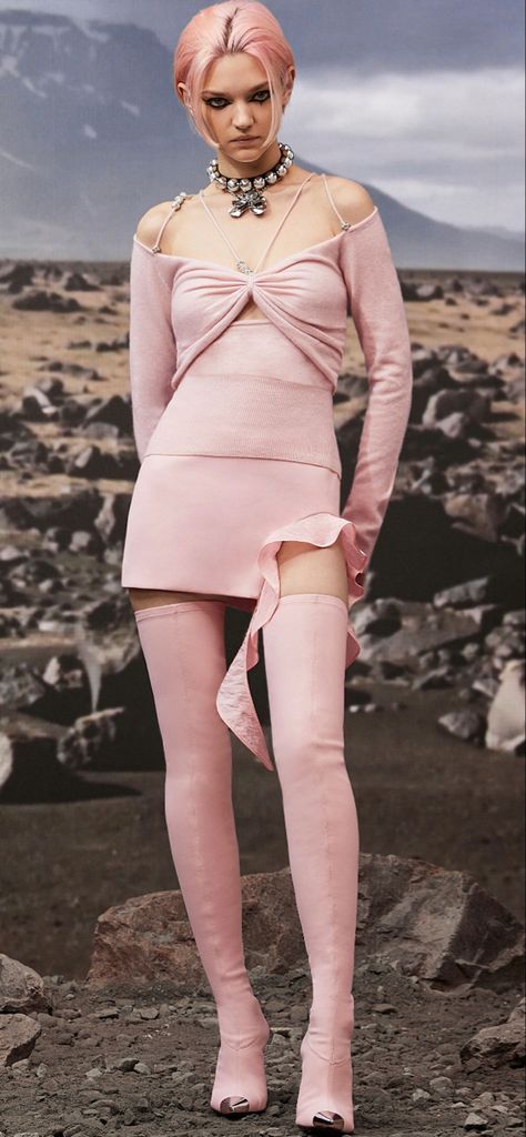 Resort 2023, Pink Shades, David Koma, Creative Studio, Bodycon Dress, Cute Outfits, Shades, Pink