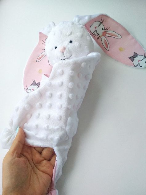 sewing toys patterns Bunny Lovey Sewing Pattern, Lovey Sewing Pattern, Fox Lovey, Bunny Sewing, Bunny Lovey, Baby Toys Diy, Start Sewing, Lovey Pattern, Baby Security Blanket