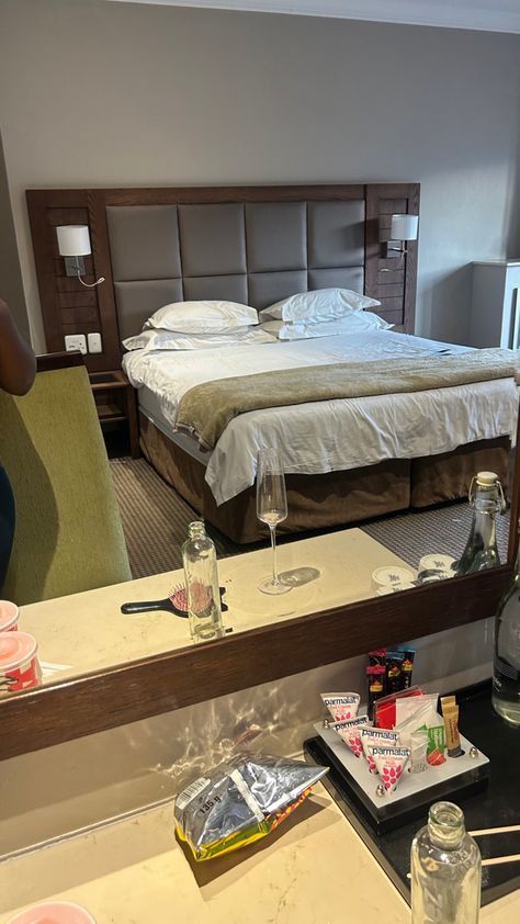 Messy Hotel Room Aesthetic, Messy Hotel Room, Aesthetic Hotel Room Pictures, Hotel Room Aesthetic, Bed Models, Overlay Nails, Hotel Bed, New Photo Download, Photo Download