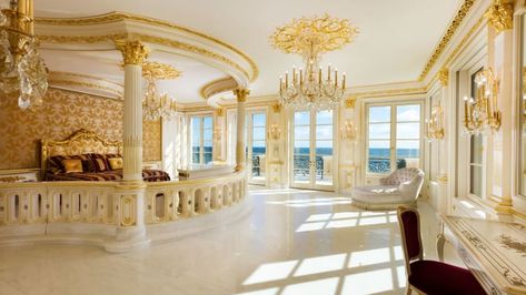 Photos: Inside Florida mega-mansion inspired by Versailles Mansion Bedroom, Royal Bedroom, Fancy Bedroom, Luxury Bedroom Design, Luxury Bedroom Master, Expensive Houses, Mansion Interior, Mansions Luxury, Luxury Homes Dream Houses