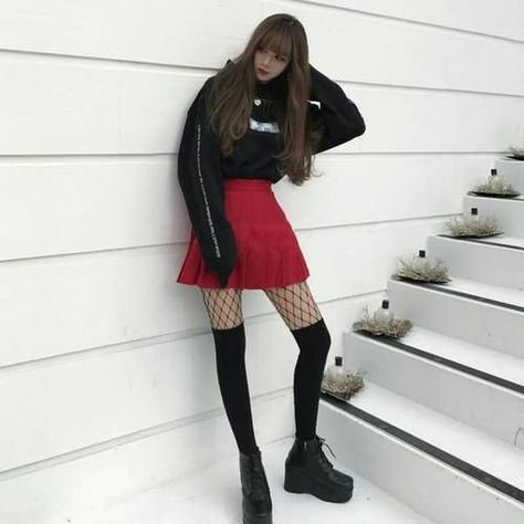 Fishnet Outfit, Korean Fashion Ideas, K Fashion, Ulzzang Fashion, Fashion Korean, 가을 패션, Korean Street Fashion, Look Plus, Korean Outfits