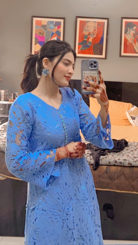 Beautiful Eid Picture Iqra Kanwal
#beautiful #iqra #iqrakanwal #iqrakanwalpics #sistrology Plane Clothes, Iqra Kanwal, Faisal Sisters, Indian Fancy Dress, Iphone Mirror Selfie, Lace Designs On Suits, Eid Pics, Making Movies, Fashion Show Dresses