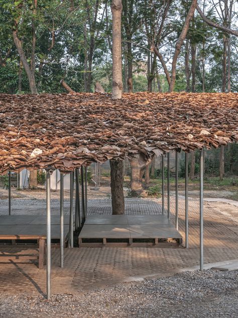 Surrounded by tall trees, this semi-outdoor structure is a place for locals to relax and gather. On the weekends, it transforms into a market bustling with vendors. To create a place for such diversity, we aim to make architecture that is deeply connected to the context but simultaneously open and accessible; a juxtaposition of multiple perspectives and meaning. Tree Pavilion Architecture, Tree Structure Architecture, Interactive Pavilion, Forest Pavilion, Tree Architecture, Architecture Section, Tokyo Architecture, Temporary Architecture, Pavilion Plans