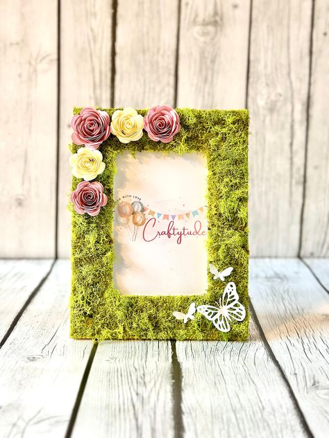 Fairy party Decor, Enchanted Garden Party, Moss Picture Frame 4x6, Fairy Birthday, Moss Photo Frame, Moss Table Number, Wedding Table Moss Photo Frame, Moss Picture Frame, Fairy Party Decor, Enchanted Garden Party, Moss Table, Fairy Party, Handmade Flowers Paper, Fairy Birthday, Fairy Parties