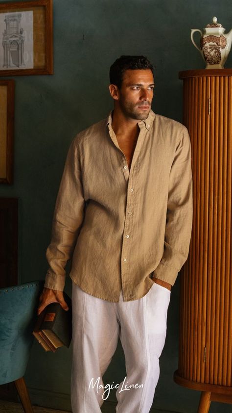 Boho Clothing Men, Blue Colour Shirt, Mens Linen Outfits, Office Fits, Short Blanc, Wrinkled Clothes, Linen Shirt Men, White River, Mens Linen