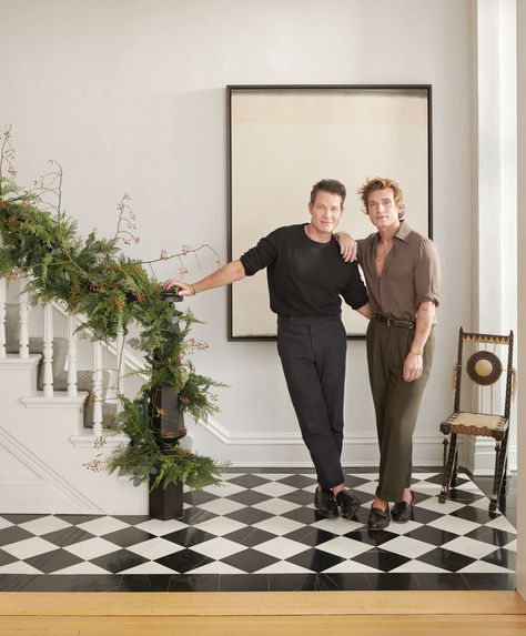 Hamptons Lifestyle, Nate Berkus And Jeremiah Brent, Jeremiah Brent, Host Dinner Party, Nate Berkus, Power Couple, Single Mothers, Beautiful Family, Where The Heart Is