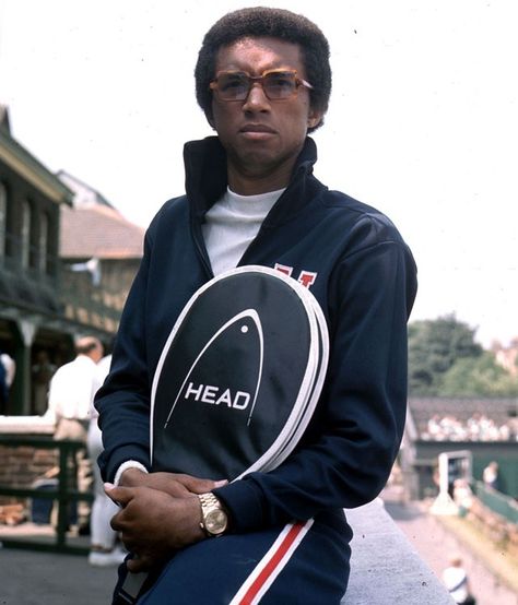 Mr. Arthur Ashe Tennis Rules, Grand Slam Tennis, Arthur Ashe, Tennis Equipment, Tennis Legends, Tennis Fan, Vintage Tennis, Tennis Club, Sport Icon