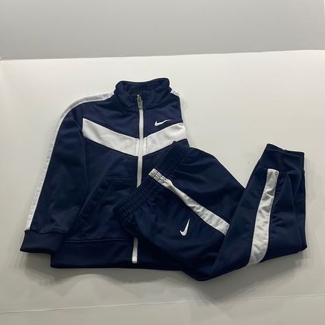 Navy Blue Nike Set, Navy Tracksuit Outfit, 90s Nike Tracksuit, Nike Tracksuit Women, Blue Tracksuit Outfit, Nike Tracksuit Outfit Women, Nike Tracksuit Outfit, Blue Nike Tracksuit, Wide Leg Jumpsuit Formal