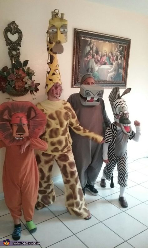 Alex The Lion, Hippo Costume, Jungle Costume, Madagascar Party, Jungle Outfit, Zebra Costume, Madagascar Movie, Themed Costumes, Giraffe Costume