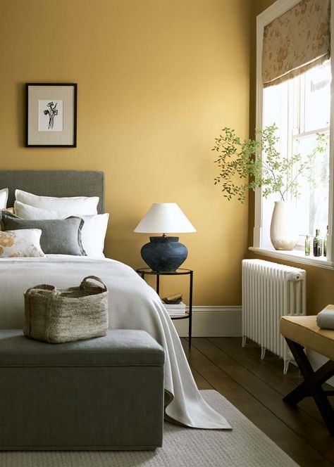 Curtains bedroom Neptune Bedroom, Master Bedrrom, Ochre Bedroom, Yellow Rooms, Mustard Bedroom, Yellow Walls Living Room, Yellow Bedroom Walls, Mustard Yellow Bedrooms, Yellow Accent Walls