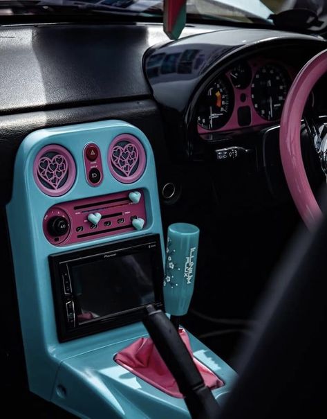 Mx5 Interior, Miata Build, Mx5 Mk1, Raw Aesthetic, Mx5 Miata, Cool Car Accessories, Mazda Mx5 Miata, Miata Mx5, Car Mods