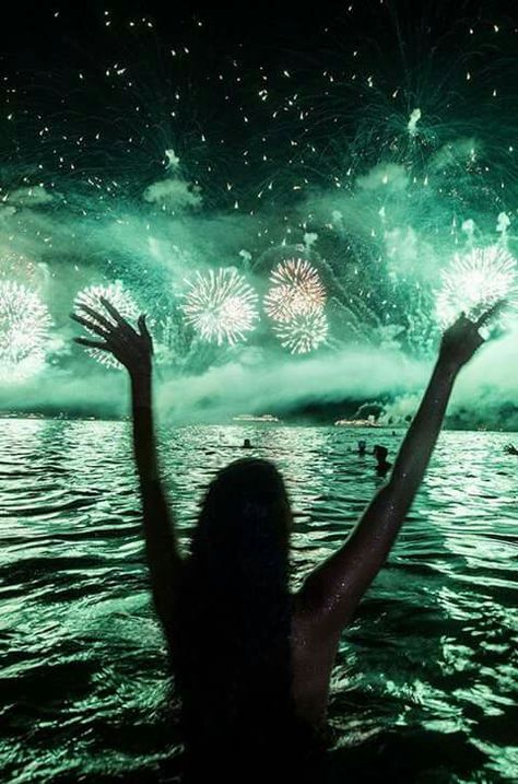 Happy 2016 New Year Dream Lifestyle, Summer Bucket, Summer Feeling, Summer Dream, Story Instagram, Future Life, Summer Nights, Summer Aesthetic, Rio De Janeiro