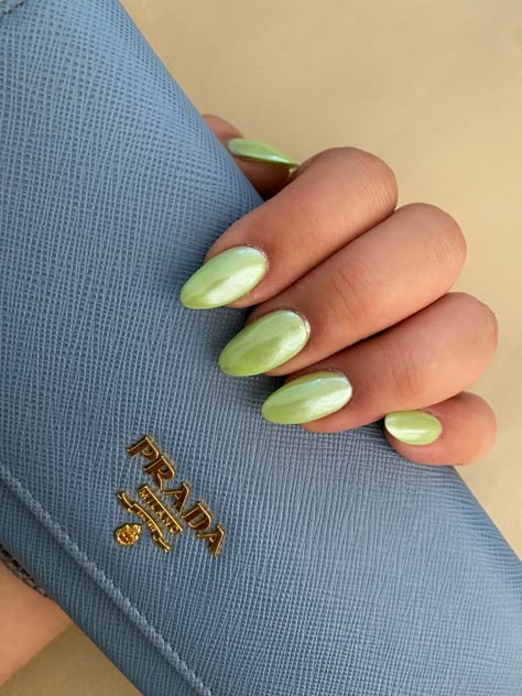 Donut Glazed Nails, Donut Glazed, Summer Spring Aesthetic, Aesthetic Prada, College Nails, Glazed Nails, Lime Nails, Green Donut, Lime Green Nails