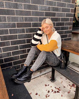 1460 Bex Dr Martens Outfit, Doc Martens 1460 Outfit, White Doc Martens Outfit Fall, Dr Martens Outfit Autumn, Doc Martin Outfits, Bre Sheppard, Martens Outfit, Dr Martens Outfit, Winter Mode