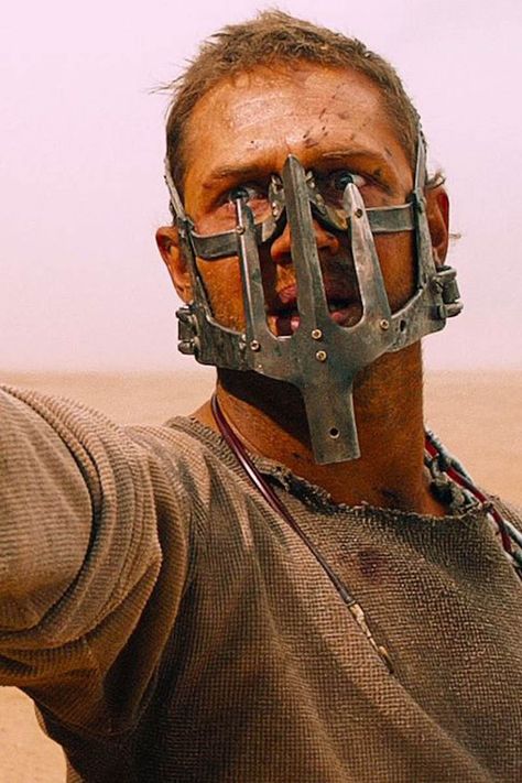 Tom's not popular in prison. Max Rockatansky Tom Hardy, Mad Max Fury Road Tom Hardy, Mad Max Tom Hardy, Tom Hardy Mad Max Fury Road, Madmax Fury Road, Tom Hardy Mad Max, توم هاردي, Traditional Tuxedo, Mad Max Costume