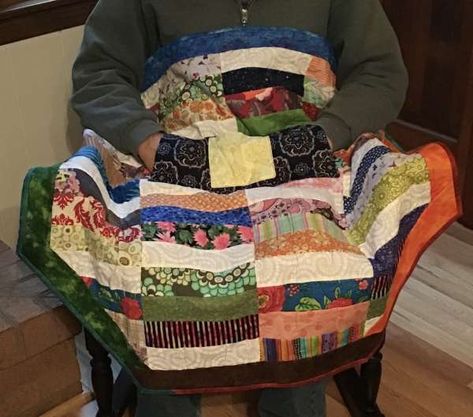 How to Make a Wheelchair Quilt – Quilting Wheelchair Quilts, Quilted Lap Blanket, Wheelchair Bags, Lap Quilt Patterns, Mug Rug Patterns, Wheelchair Accessories, Wheel Chair, Nursing Homes, Lap Quilts