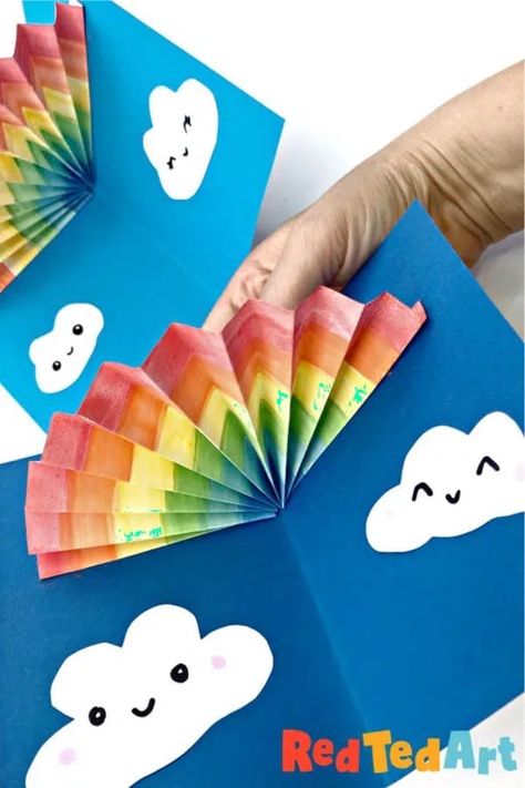 If you have a stack of construction paper just waiting to be turned into a fun craft for the kids, check out these awesome construction paper craft ideas and tutorials for inspiration! Summer Arts And Crafts, Babysitting Crafts, Paper Rainbow, Construction Paper Crafts, Rainbow Card, Easy Arts And Crafts, Rainbow Crafts, Card Making Crafts, Card Crafts