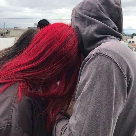 alpha and zephyr (the finished by RuNyx) dark verse series Black Hair And Red Hair Couple, Cherry Red Hair, Black Hair Boy, Red Hair Inspo, Dyed Red Hair, Dark Red Hair, Bright Red Hair, Mode Zara, Girls With Red Hair