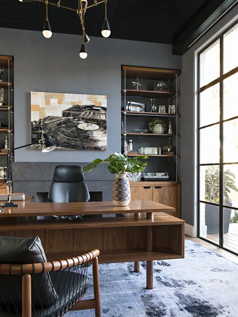 35+ Masculine Home Office Ideas & Inspirations - Man of Many Masculine Home Offices, Masculine Home Office Ideas, Masculine Home, Masculine Home Office, Home Office Man, Home Office For Man, Man Office, Home Office Ideas, 아파트 인테리어