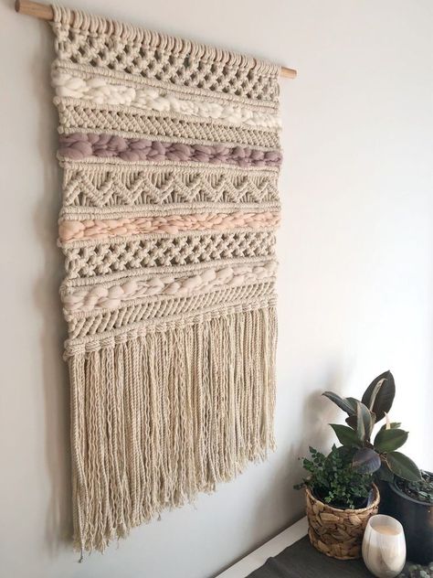 Macrame Wall Art Boho, Mixed Media Macrame Wall Hanging, Macrame And Weaving, Macraweave Diy, Macrame Weaving Tutorial, Macraweave Tutorial, Woven Wall Hanging Pattern, Trendy Macrame, Macraweave Wall Hanging