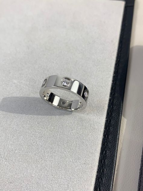 Cartier nail ring