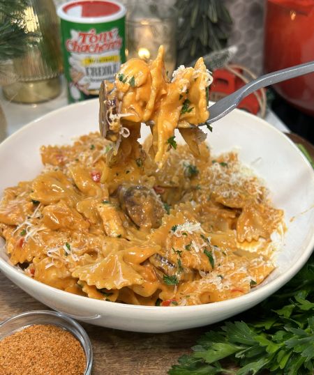 One-Pan Creamy Cajun Pasta - Tony Chachere's Cajun Pasta Bake, Cajun Pasta With Sausage Shrimp, Creamy Cajun Sausage Pasta, Cajun Tortellini Pasta, Voodoo Pasta Recipe, Easy Cajun Pasta, Meal For Family, Buttery Recipes, Cajun Pasta Recipes