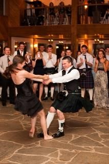 couples dance in kilts Ceilidh Dance, Couples Dance, Reel Dance, Event Planning Services, Scotland Forever, Party Planning Ideas, Country Dance, Party Bachelorette, Scottish Wedding