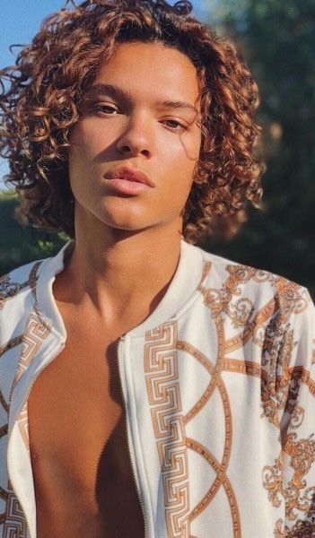 Hair Styling Without Heat, Omar Love, Long Hair Photo, Guys With Long Hair, Hairstyle For Men, Omar Rudberg, Hair Icon, Hair Color Blue, Hair Colours