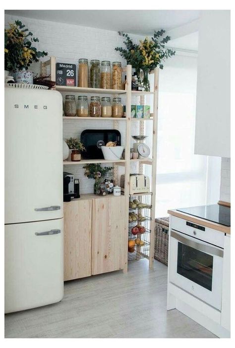 Open Kitchen Organization Storage Ideas, Ikea Open Storage Kitchen, Minimalist Kitchen Storage, Small Apartment Kitchen Storage Ideas Minimalist, Minimalist Kitchen Ideas Small Spaces, Ikea Kitchen Shelf, Minimalist Room Storage, Industrial Kitchen Organization, Boho Kitchen Storage