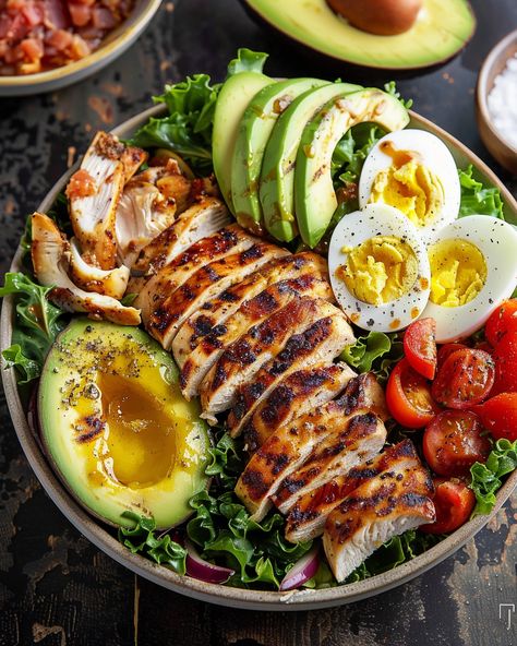 Tasty Healthy Salads, Healthy Eating Salads, Healthy Dinner Plate Ideas, Healthy Food Keto, Healthy Beautiful Food, Nutrious Meals Healthy, Food Recipes Salads, Body Goals Vision Board Summer Hip Dips, Winter Healthy Food