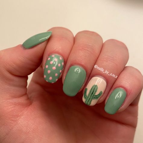 Cactus Nails Design Simple, Cactus Nail Art Simple, Desert Nails Art, Nails With Cactus Design, Sedona Inspired Nails, Santa Fe Nails, Nail Designs Cactus, Desert Manicure, Desert Inspired Nails