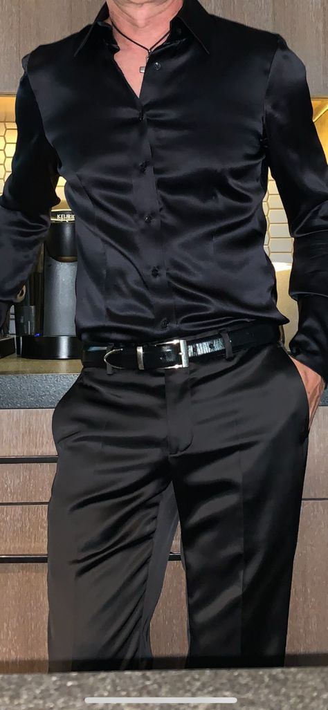 Prom Men Outfit, Prom Outfits For Guys, Black Shirt Outfits, Homecoming Outfits For Guys, Prom Men, Party Outfit Men, Homecoming Outfit, Black Outfit Men, Black Suit Men