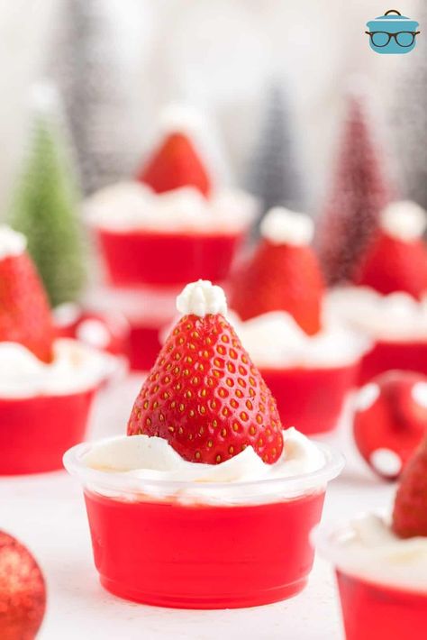 Holiday Jello, Holiday Jello Shots, Christmas Jello Shots, Christmas Shots, Pudding Shots, Jello Shot Recipes, Family Fresh Meals, The Country Cook, Shot Recipes