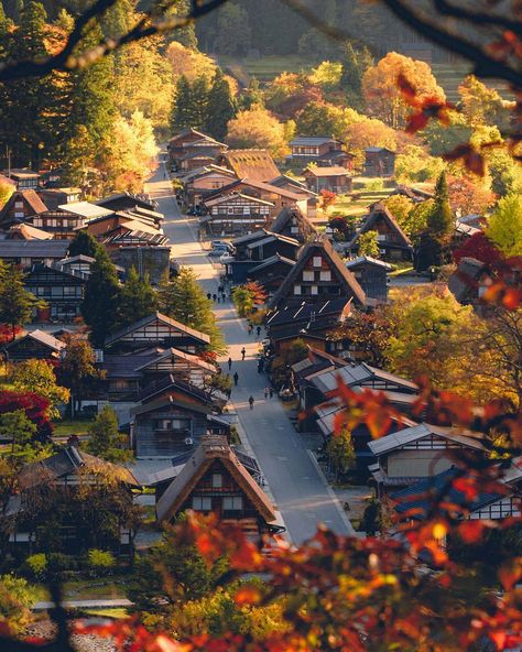 Can you believe that this is in Japan? . 📍Shirakawa-go, Gifu . . 📸 Photo of the tokyo.ig via IG . . . #daily_photo_japan #livinginjapan #japan #japantravel #japanwanderlust #japanfun #japantravelguide #japantravelphoto #japantrip #japantraveller #travel #traveller #sightseeing #sightseeingjapan #beautifuljapan #beautiful #beauty #kyoto #kyotojapan #kyototrip #osaka #osakajapan #japanlife #lifeinjapan Shirakawa Go, Japan Travel Guide, Japan Aesthetic, Toyama, Gifu, Osaka Japan, Kyoto Japan, Japan Travel, Osaka