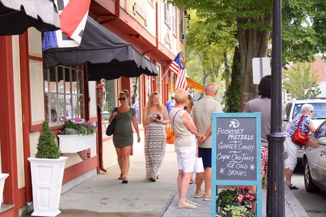 Shopping on Cape Cod (Find 5 Classic Main Streets) Massachusetts Tattoo, Hyannis Cape Cod, Cape Cod Travel, Vineyard Vacation, Cape Cod Vacation, Punta Arenas, Small Town America, Cape Cod Massachusetts, Antique Car