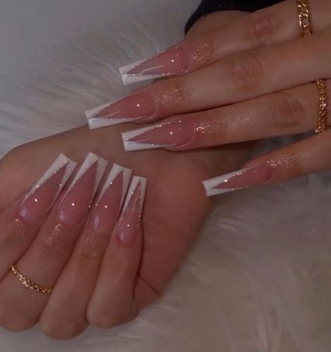 Pink V Nails Coffin, Medium French Tip Nails Coffin, V French Tip With Rhinestones, White French Tip Square Acrylic Nails, Long Deep French Tip Nails, V French Nails Coffin, Nails With No Gems, Long French Nails With Design, Spanish Tips Nails