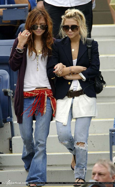 Causal Chic Ashley Olsen Style, Olsen Fashion, Olsen Twins Style, Mary Kate And Ashley, 2000s Fashion Trends, Looks Jeans, Mary Kate Ashley, Olsen Twins, Solange Knowles