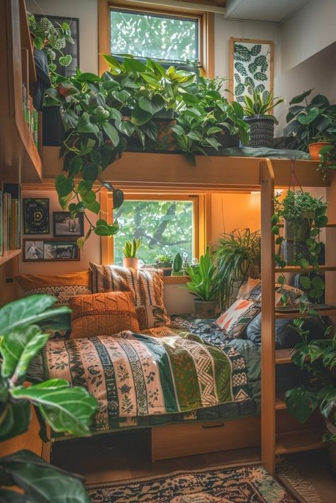 29 Dream Dorm Room Ideas to Maximize Your Small Space 10 Plants In Dorm Room, Plant Filled Room, Dorm Room Layouts, Dorm Room Crafts, College Dorm Room Inspiration, Dream Dorm Room, Nature Room, Dorm Design, Dream Dorm