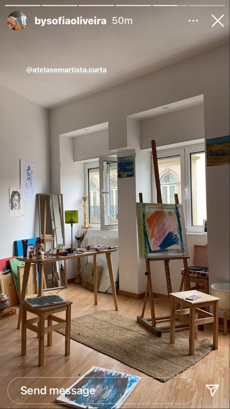 Art Corner Bedroom, Kino Box, Artist Room, Artist Corner, Art Studio Space, Beautiful Home Gardens, Art Studio Room, Art Studio Design, Art Studio At Home