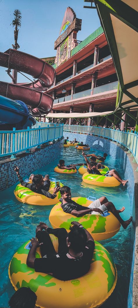 Waterpark Snapchat Story, Resort Snapchat Story India, Waterpark Instagram Story, Wet N Joy Water Park Lonavala, Wet N Joy Water Park Snap, Water Park Instagram Story, Swimming Snapchat Stories, Vacation Snapchat Story, Water Park Aesthetic Friends