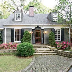 Charming Cottage Curb Appeal Makeover - Southern Living Cape Cod Exterior, Cape Cod House Exterior, Black Shutters, Gray House, Bg Design, Casas Coloniales, Cape Cod House, Exterior Paint Colors For House, Exterior Makeover