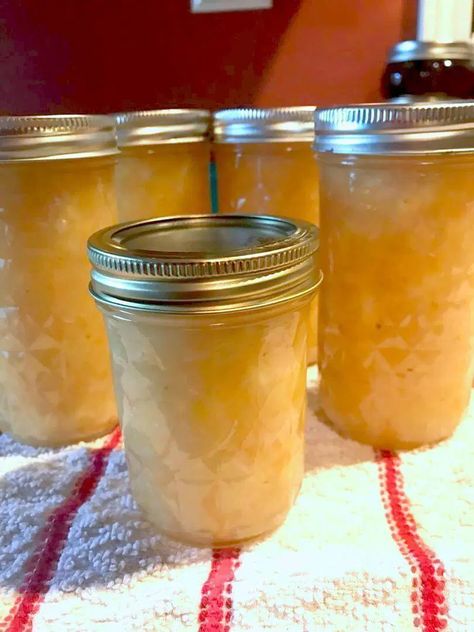 Bourbon Banana Butter Recipe: A Tasty Fall Treat – Tasty Recipes Bourbon Banana Butter, Banana Butter Recipe, Banana Recipes No Butter, Brown Sugar Recipe, Canning Jam Recipes, Preserving Vegetables, Banana Jam, Banana Butter, Brown Sugar Recipes