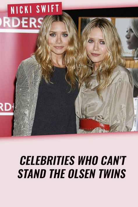 Ashley and Mary-Kate Olsen like to live in the shadows. #olsentwins #celebs Ashley Mary Kate Olsen, The Olsen Twins, Kate Olsen, Mary Kate Ashley, Olsen Twins, Mary Kate Olsen, Ashley Olsen, In The Shadows, Mary Kate