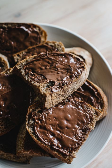 Bread Nutella, Nutella Pudding, Nutella Bread, Nutella Recipes Easy, Sydney Food, Cake Stuff, Chocolate Spread, Nutella Recipes, Baking Sweets